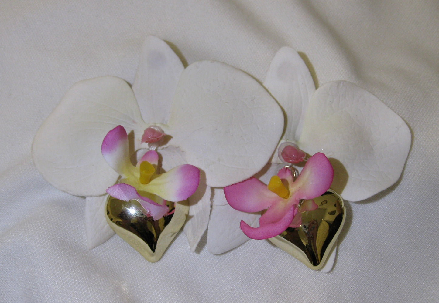 Ornamental Orchids Gold Hearts